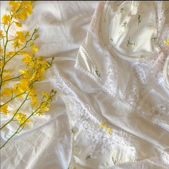 FOR LOVE & LEMONS Lia Bustier - Picture 5 of 9